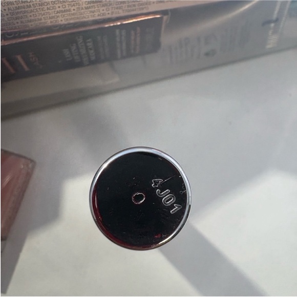 Dior Black and Silver Lash-Curling Mascara - Picture 5 of 6